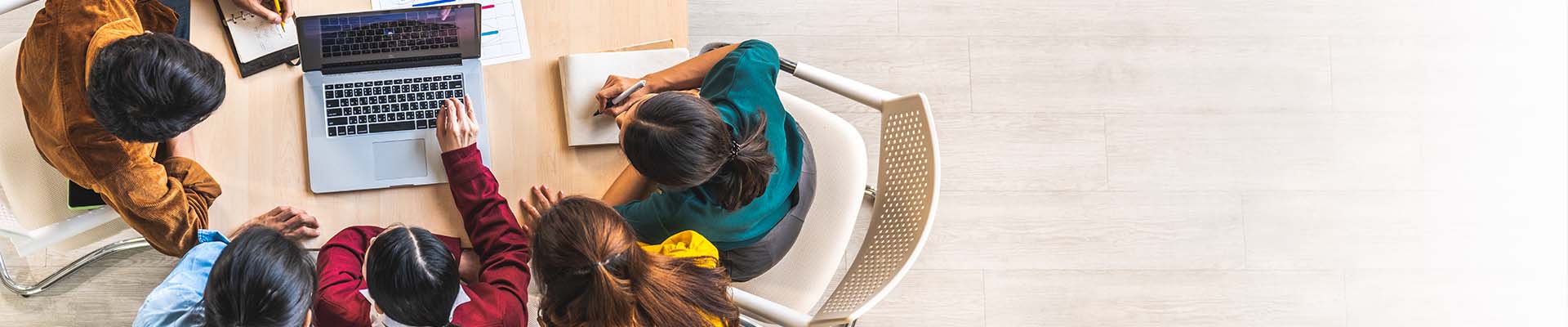 GUÍA DE INCENTIVOS PARA LA GENERACIÓN DE EMPLEO EN FAVOR DE JÓVENES, MUJERES Y POBLACIÓN VULNERABLE GUÍA DE INCENTIVOS PARA LA GENERACIÓN DE EMPLEO EN FAVOR DE JÓVENES, MUJERES Y POBLACIÓN VULNERABLE