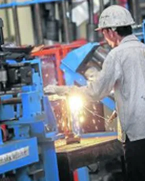 Economía colombiana creció 4,6% en 2014