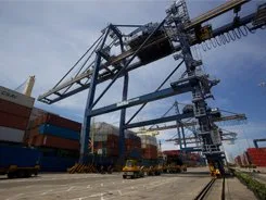 Seminars have begun in the U.S. and Canada to attract investment in free trade zones