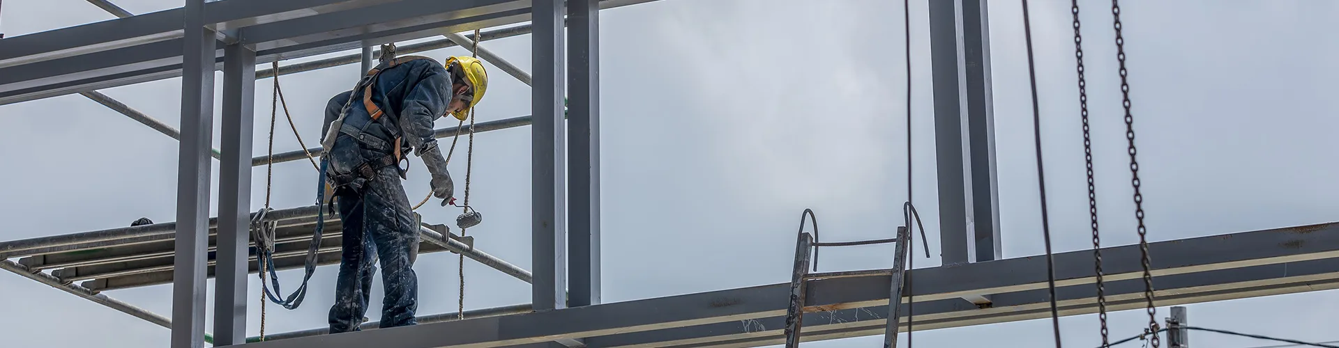 Construcción de infraestructura en Colombia / Infrastructure building in Colombia