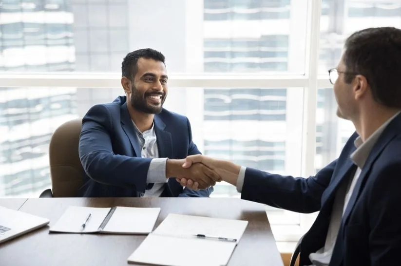 Inversionistas haciendo negocios