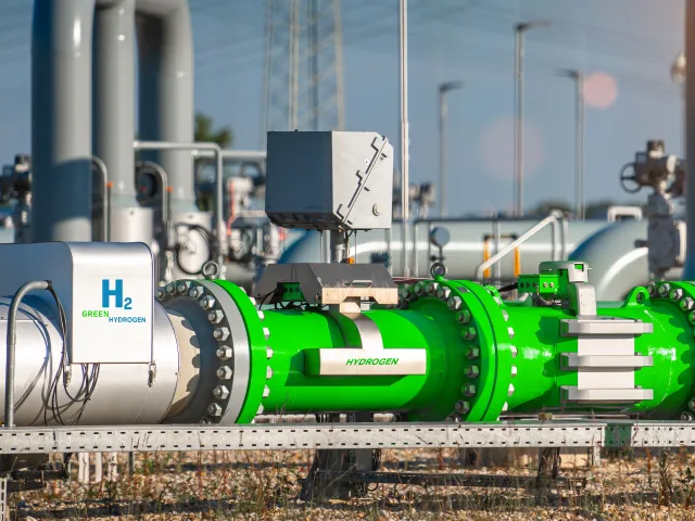 power generation in a battery energy storage system